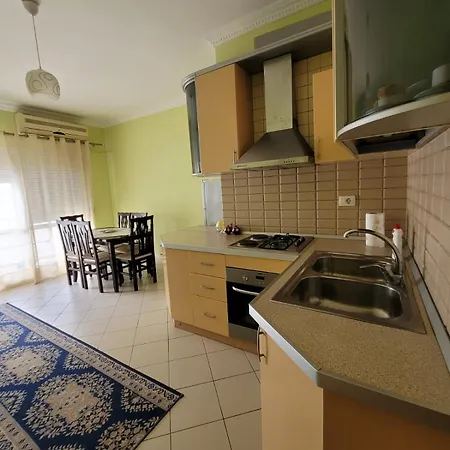 Claud'io Guess House Apartment *
